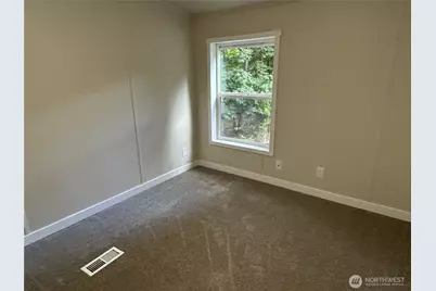 8331 Daphne Court SE, Yelm, WA 98597 - Photo 12