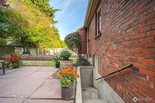 824 NW 57th St, Seattle, WA 98107 - Photo 34