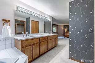 209 SW 331st Pl, Federal Way, WA 98023 - Photo 36