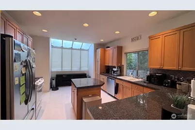 25623 SE 42nd Way, Sammamish, WA 98029 - Photo 6