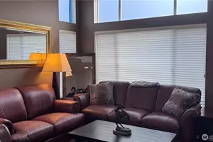 25623 SE 42nd Way, Sammamish, WA 98029 - Photo 2