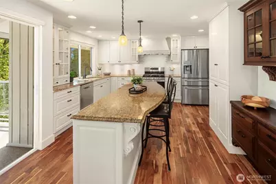 940 178th Place NE, Bellevue, WA 98008 - Photo 8