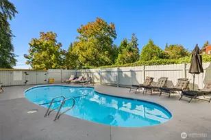 350 Grow Ave NW, Bainbridge Island, WA 98110 - Photo 28