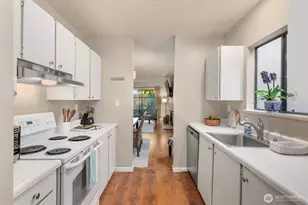 350 Grow Ave NW, Bainbridge Island, WA 98110 - Photo 14
