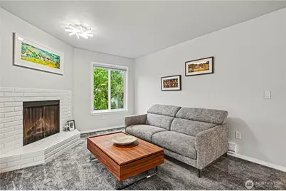 13616 NE 7th Street #E3, Bellevue, WA 98005 - Photo 18
