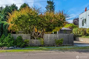 10501 39th Ave SW, Seattle, WA 98146 - Photo 36