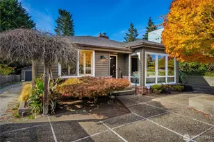 10501 39th Ave SW, Seattle, WA 98146 - Photo 2