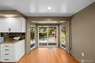 10501 39th Ave SW, Seattle, WA 98146 - Photo 22