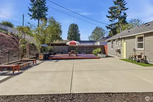 470 Grandey Way NE, Renton, WA 98056 - Photo 20
