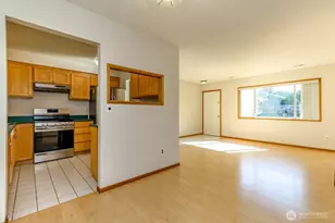 11216 SE 228th Pl, Kent, WA 98031 - Photo 8