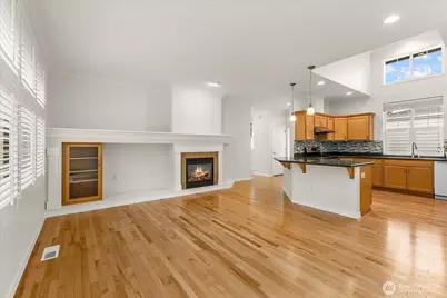 12724 Sunbreak Way NE, Redmond, WA 98053 - Photo 6