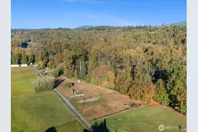 12517 276th Street NE, Arlington, WA 98223 - Photo 14