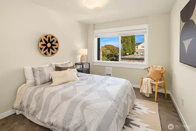 705 E Republican Street #401, Seattle, WA 98102 - Photo 14