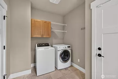2211 19th Street, Anacortes, WA 98221 - Photo 26