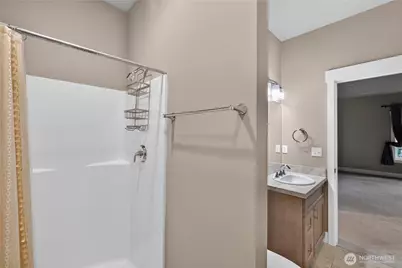 2211 19th Street, Anacortes, WA 98221 - Photo 34