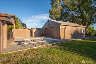 603 NE Road 19, Soap Lake, WA 98851 - Photo 4