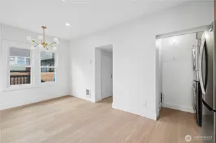 9244 Dayton Ave N, Seattle, WA 98103 - Photo 10