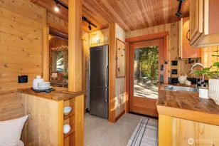 611 Lane De Chantal, Port Townsend, WA 98368 - Photo 10