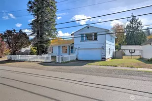 327 W Grove St, Shelton, WA 98584 - Photo 1
