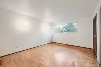 12404 SE 25th Place, Bellevue, WA 98005 - Photo 12