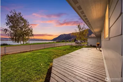 501 1st Street S, Brewster, WA 98812 - Photo 2