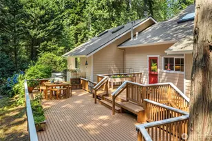 14744 Sivertson Rd NE, Bainbridge Island, WA 98110 - Photo 36