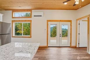 1836 Hazel Dell Rd, Castle Rock, WA 98611 - Photo 8