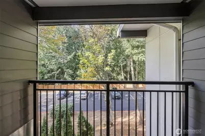 14405 NE 32nd Street #K-304, Bellevue, WA 98005 - Photo 8