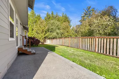 7680 Beacon Place NE, Bremerton, WA 98311 - Photo 28