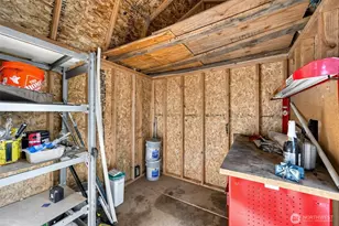 11321 201st Ave E, Bonney Lake, WA 98391 - Photo 36