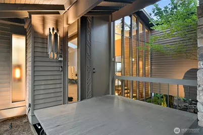 430 Bayside Dr, Bellingham, WA 98225 - Photo 2
