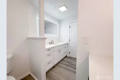 11245 12th Avenue S, Seattle, WA 98168 - Photo 34