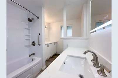 11245 12th Avenue S, Seattle, WA 98168 - Photo 36