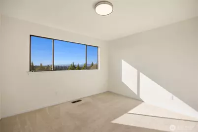 4825 134th Place SE, Bellevue, WA 98006 - Photo 32