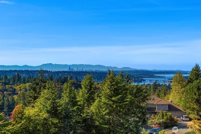 4825 134th Place SE, Bellevue, WA 98006 - Photo 1