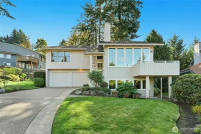 4679 144th Place SE, Bellevue, WA 98006 - Photo 2