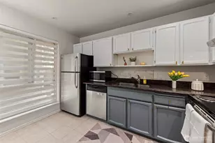 1622 103rd Pl NE, Bellevue, WA 98004 - Photo 10