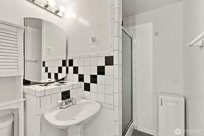19926 40th Place NE, Lake Forest Park, WA 98155 - Photo 28