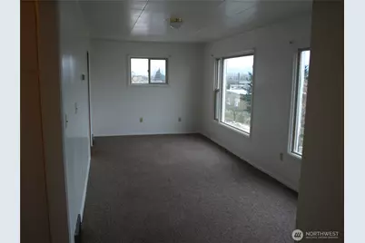 413 & 415 W Front Street, Lynden, WA 98264 - Photo 12