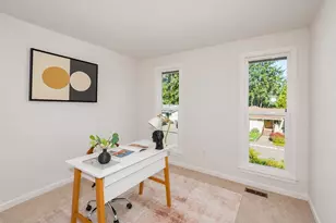 14223 NE 66th St, Redmond, WA 98052 - Photo 12