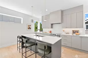 2647 Walnut Ave SW, Seattle, WA 98116 - Photo 6
