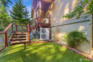 1103 Berry Way, Lummi Island, WA 98262 - Photo 8