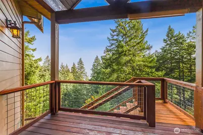 1103 Berry Way, Lummi Island, WA 98262 - Photo 16