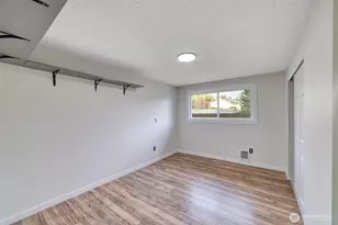 21502 106th St E, Buckley, WA 98321 - Photo 8