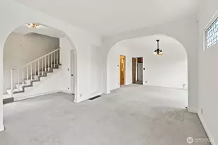 5240 S Dawson St, Seattle, WA 98118 - Photo 4