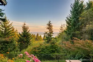 117 Riverscape Rd, Kalama, WA 98625 - Photo 2