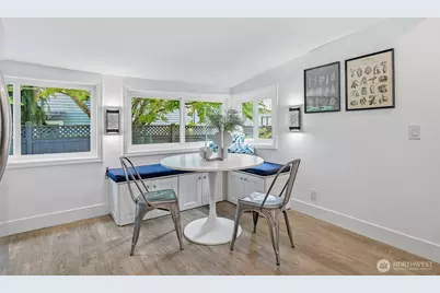 1512 6th Avenue W, Seattle, WA 98119 - Photo 10
