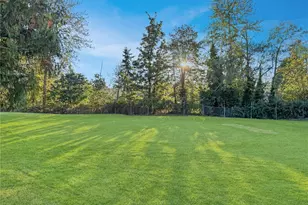 2101 S 324th St, Federal Way, WA 98003 - Photo 2
