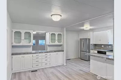 2101 S 324th Street #324, Federal Way, WA 98003 - Photo 8