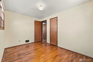 324 18th St NW, Puyallup, WA 98371 - Photo 14
